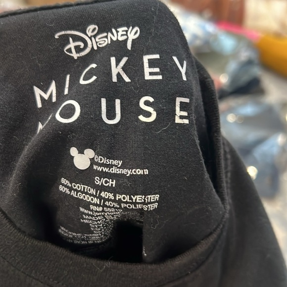 Disney Kids Mickey and Minnie Shirt size small. - Picture 5 of 6